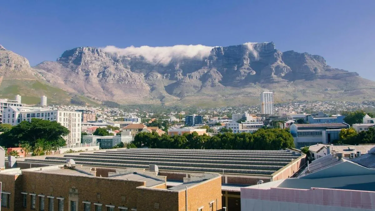 Hip Hop Villa By Legae Lux Suites Cape Town 0*,